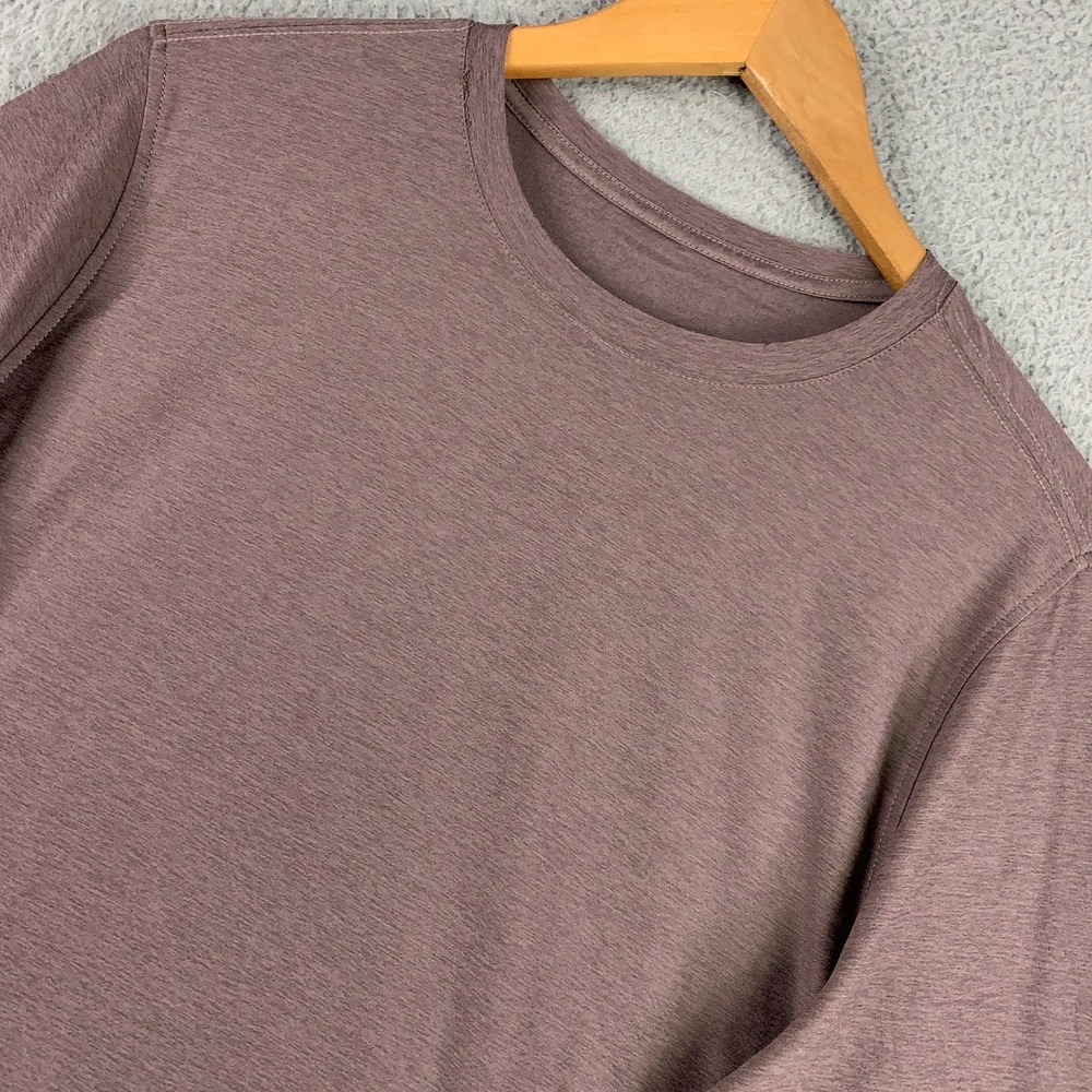 Vuori Strato Tee Shirt Mens Medium Elderberry Heather Tech Long Sleeve Athletic